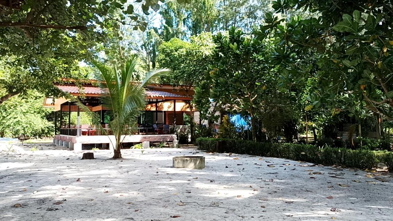 Payam Cabana Koh Phayam Esterno foto